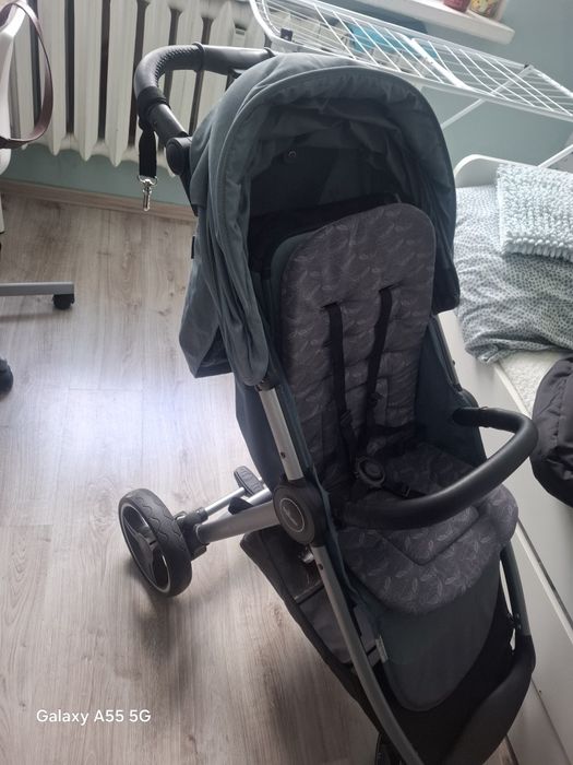 Wózek spacerowy zielony