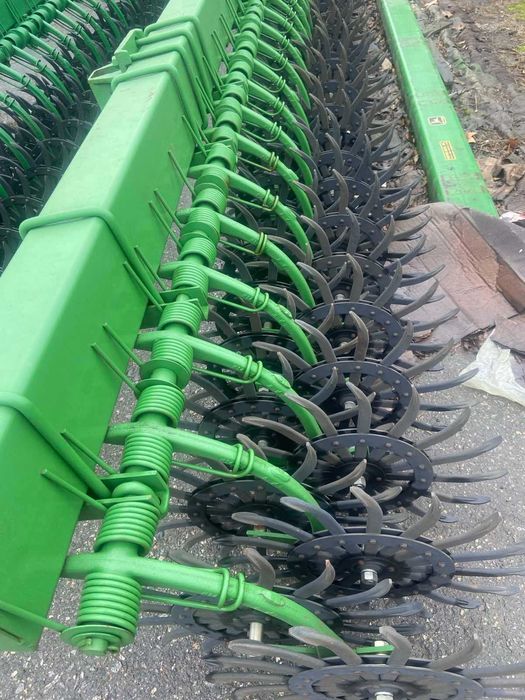 Борона ротаційна John Deere 400  9м.  Гідравлічна В НАЯВНОСТІ
