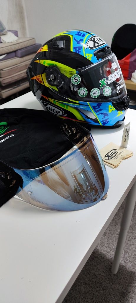 Capacete x lite ultra carbon XS