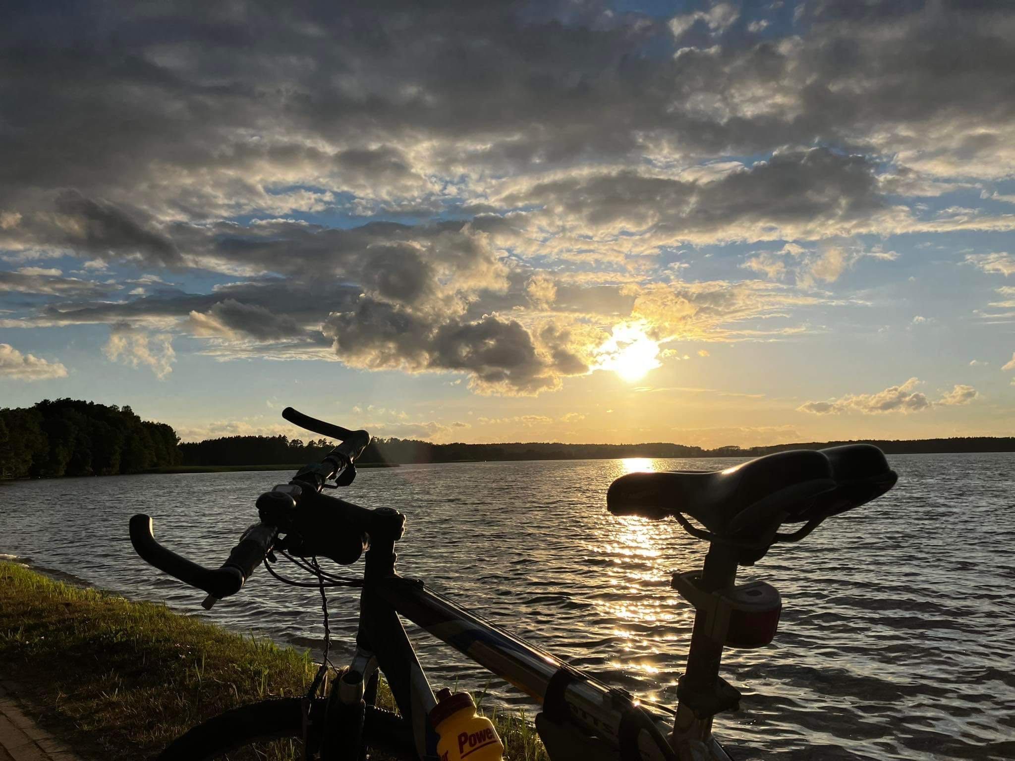 Pole namiotowe camping glamping kajaki Mazury Kruklanki Polana Życzeń