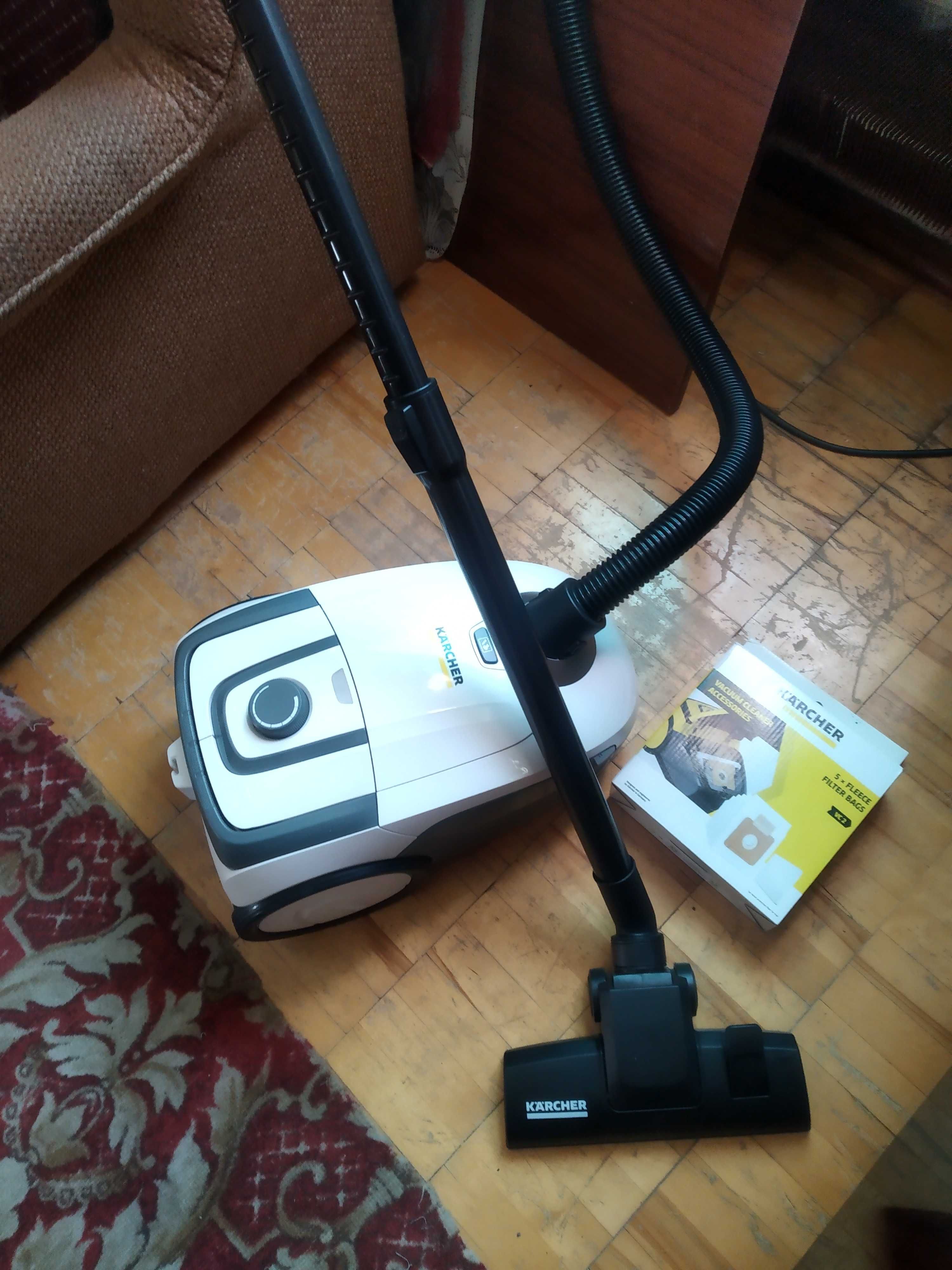 Пылесос Karcher VC-2  Аптечка