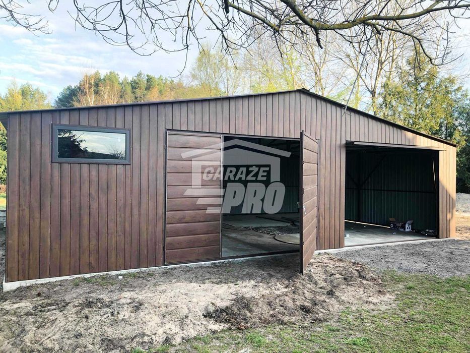 Garaż blaszany 9x6 2x Brama + Drzwi + okno drewnopodobny GP137