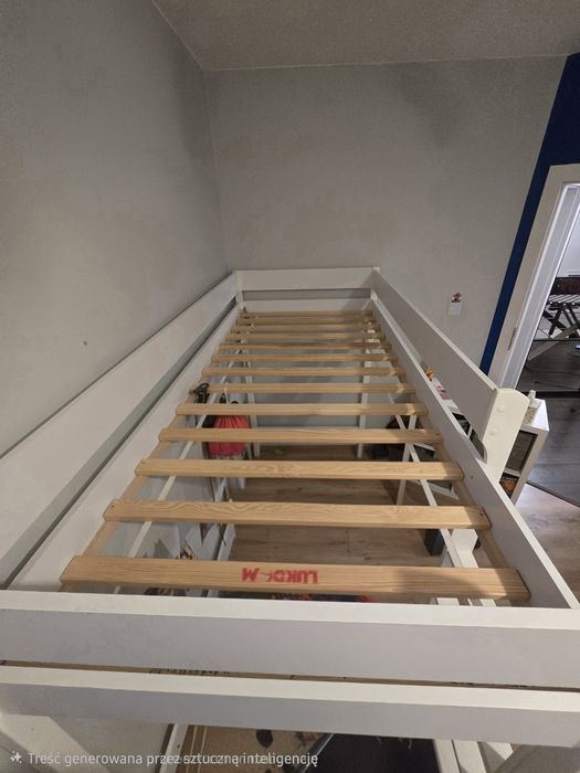 Łóżko z antresolą