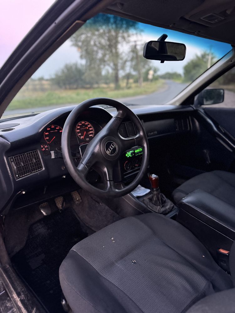 Продам Audi 80 b3 ( бочка ) газ / бензин
