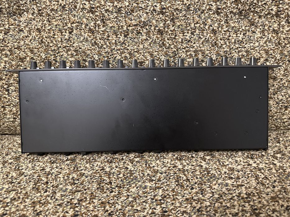 DBX 166 XL  компрессор