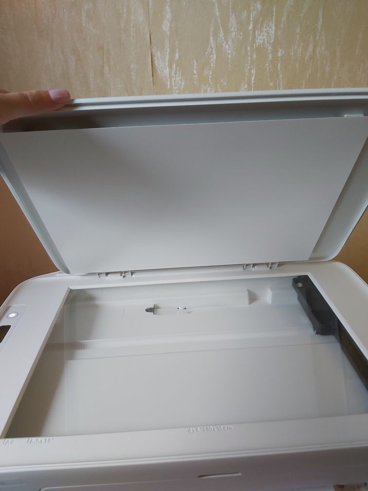 Принтер HP DeskJet 2710