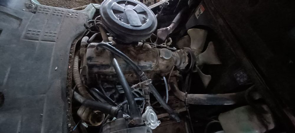 Навантажувач вилковий