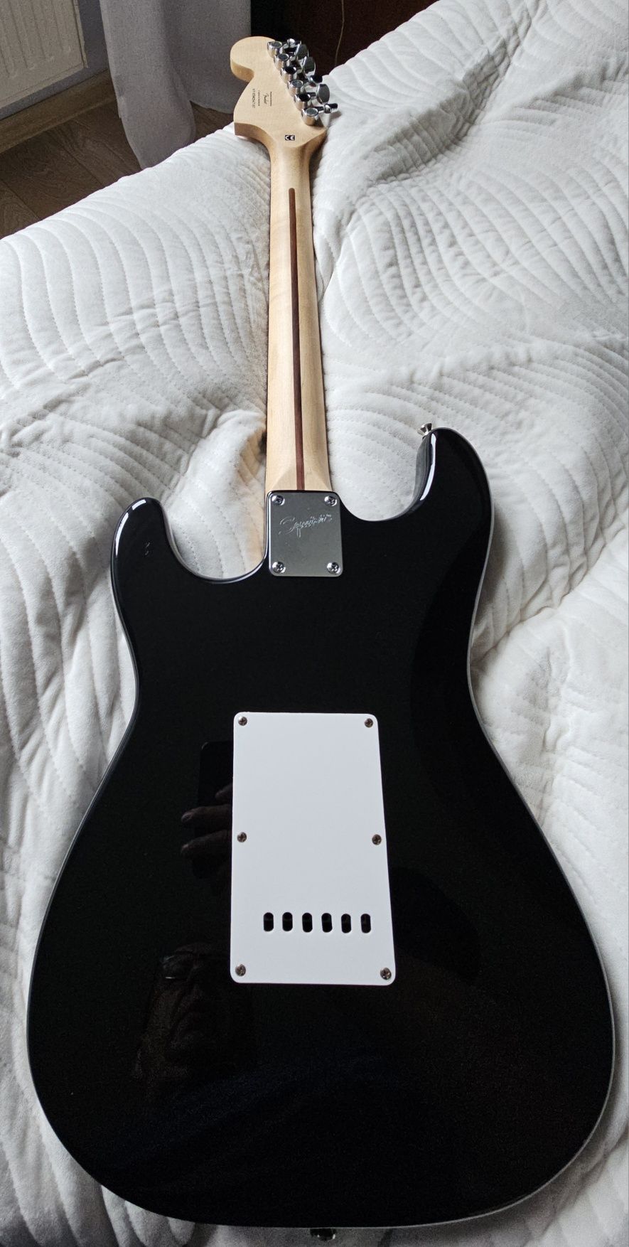 Sprzedam gitare elektryczną Squier Affinity stratocaster