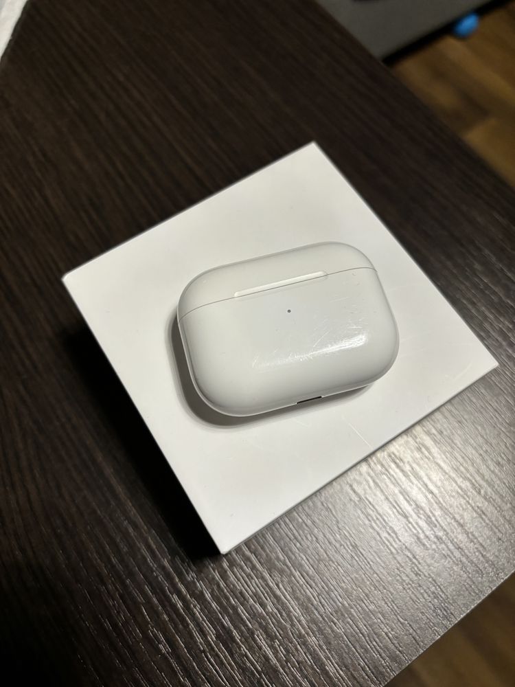 Airpods Pro A2190 stan idealny