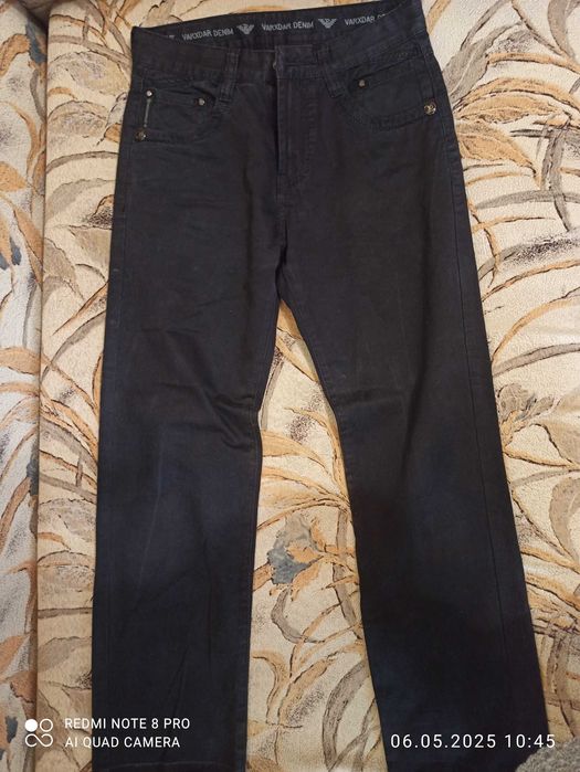 Джинси чоловічи чорного кольру розмір 29