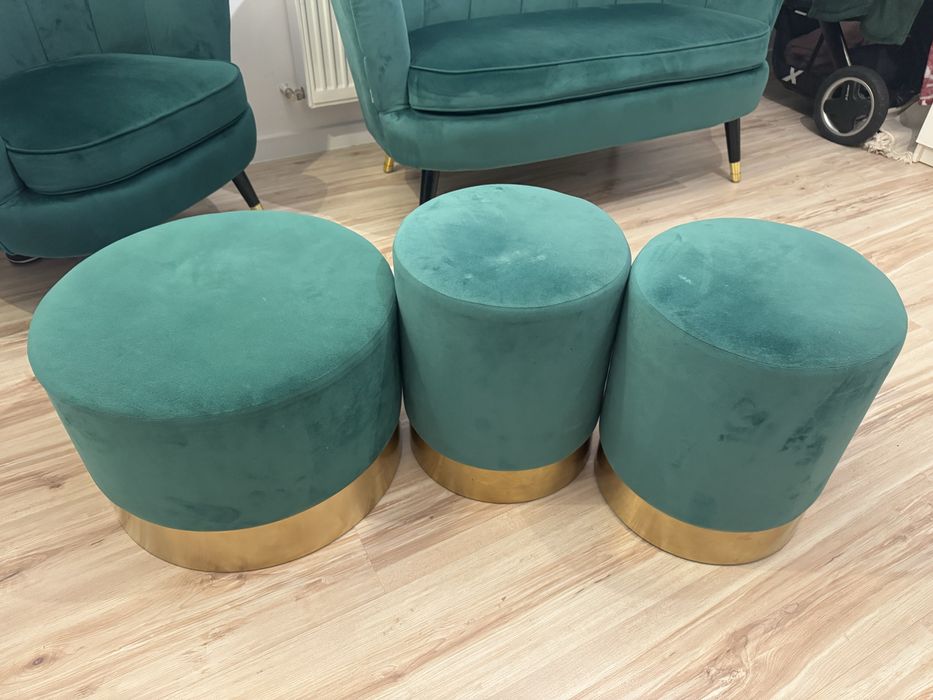 Komplet mebli wypoczynkowych