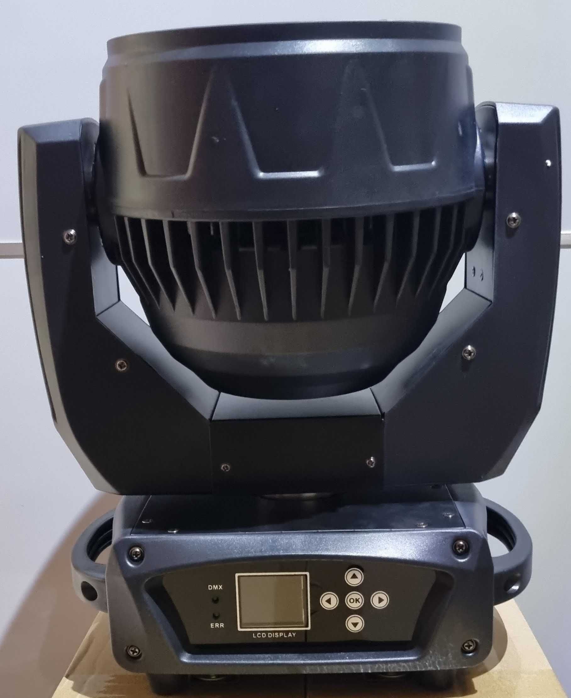 Głowa Ruchoma Oświetlenie LED WASH 19x15W Zoom RINGI bee eye