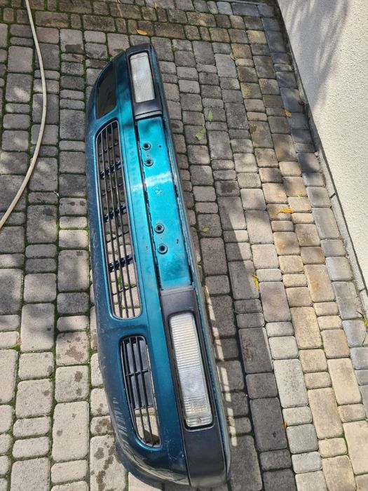 Передній бампер Audi 80 B4 Передний бампер Ауді 80 Б4