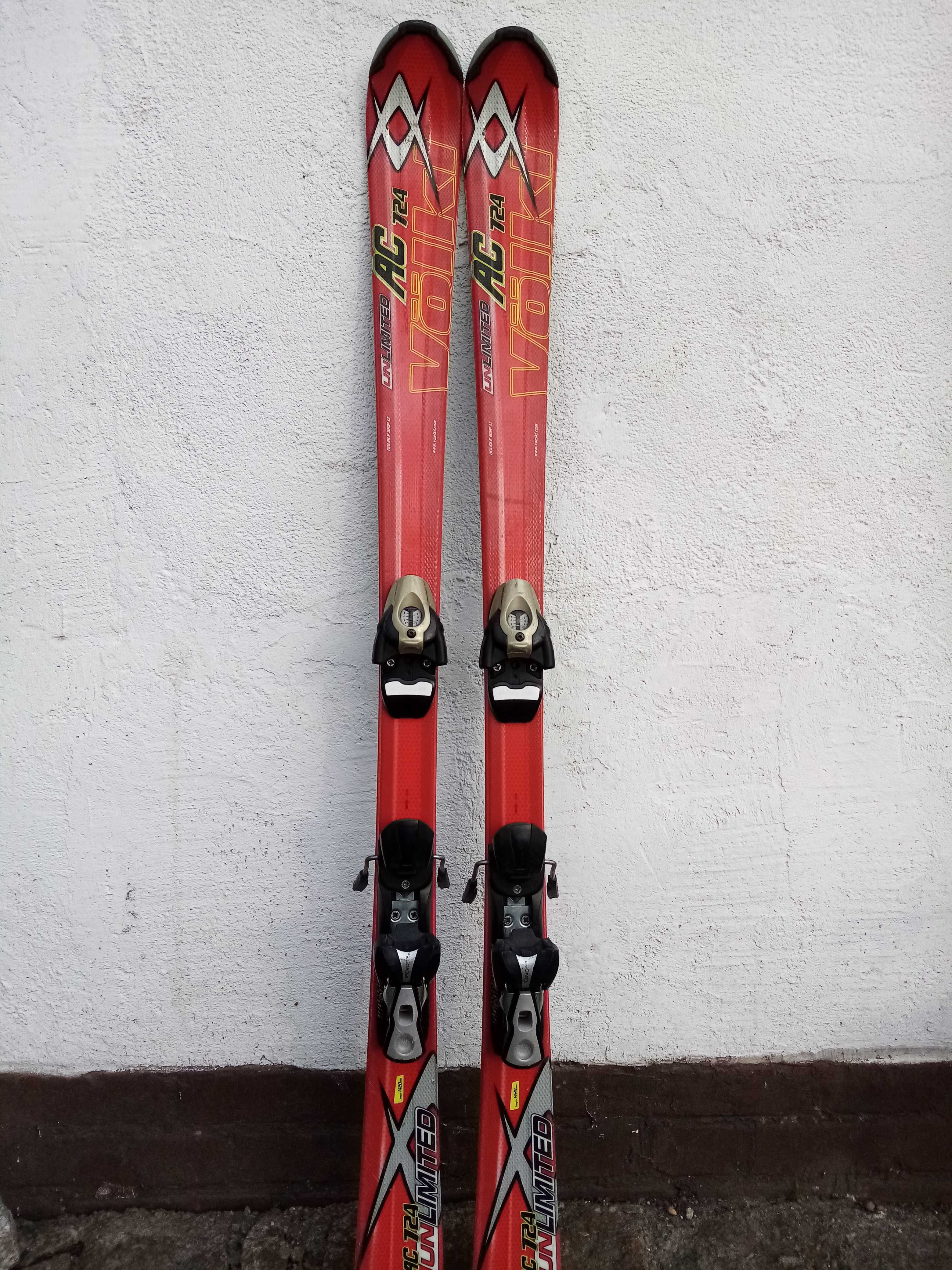 Narty zjazdowe 140 cm Volkl Unlimited AC724