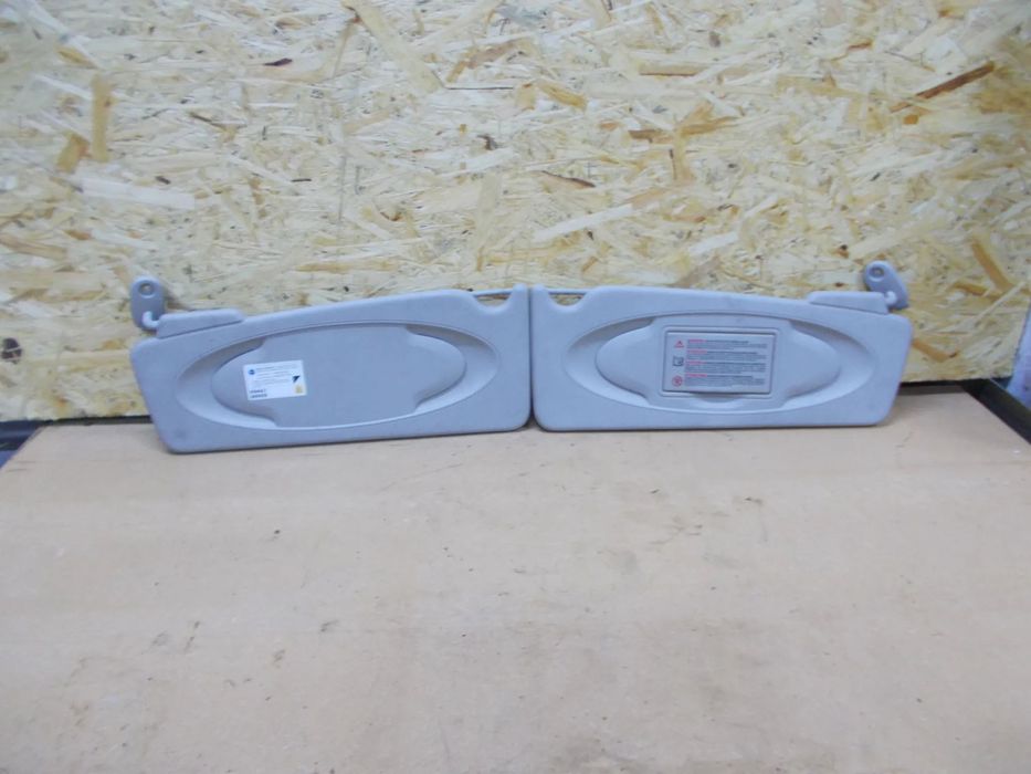 RENAULT KANGOO II CITAN DASZEK PRZECIWSŁONECZNY OSŁONA