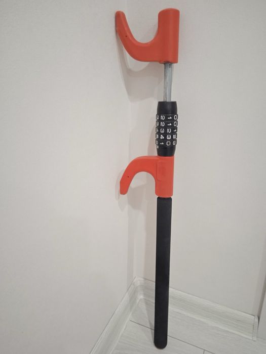 Продам блокувач керма heyner wheelblock pro