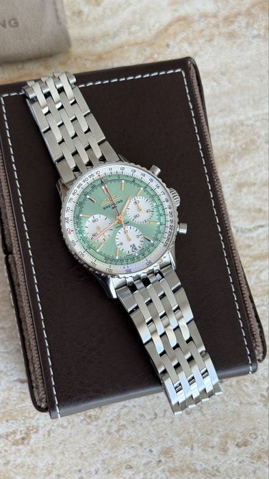 Breitling Navitimer B01 41 mm 2024 Verde menta