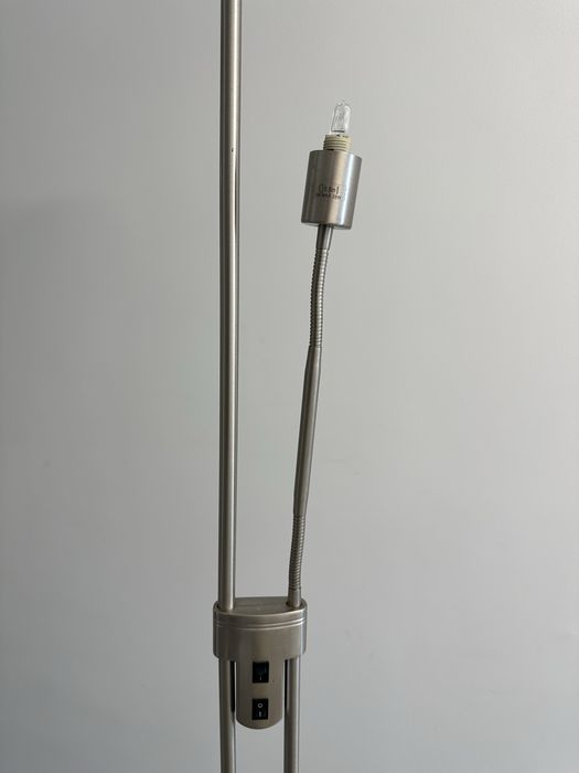 Lampa stojąca podłogowa – srebrna, z dodatkową lampką do czytania