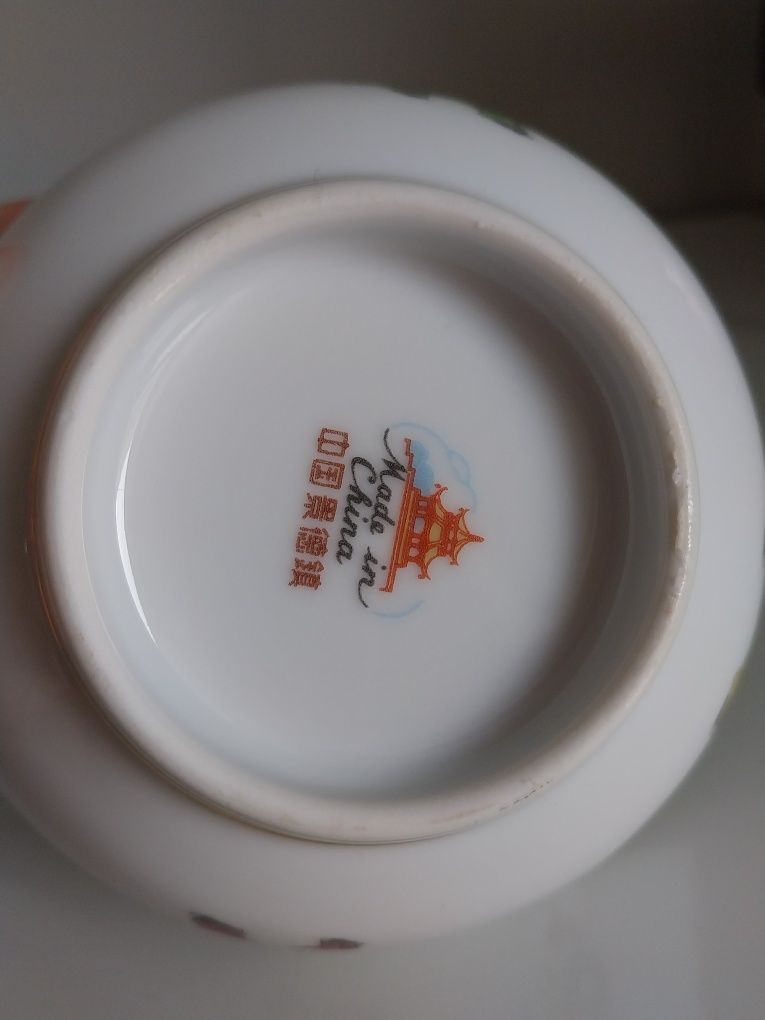 Taça porcelana Chinesa com colher, como novo