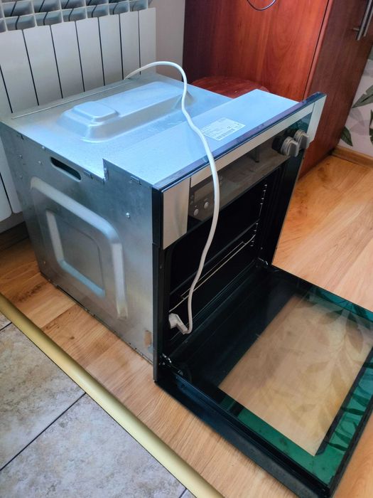 Oddam piekarnik sprawny ,używany.