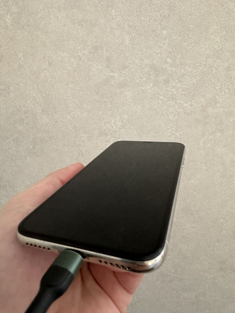 Продам Iphone X