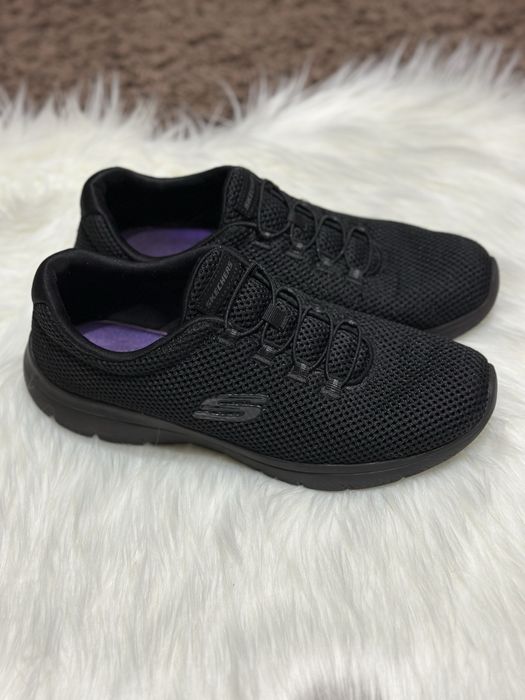 Оригінальні кросівки skechers 39 розмір