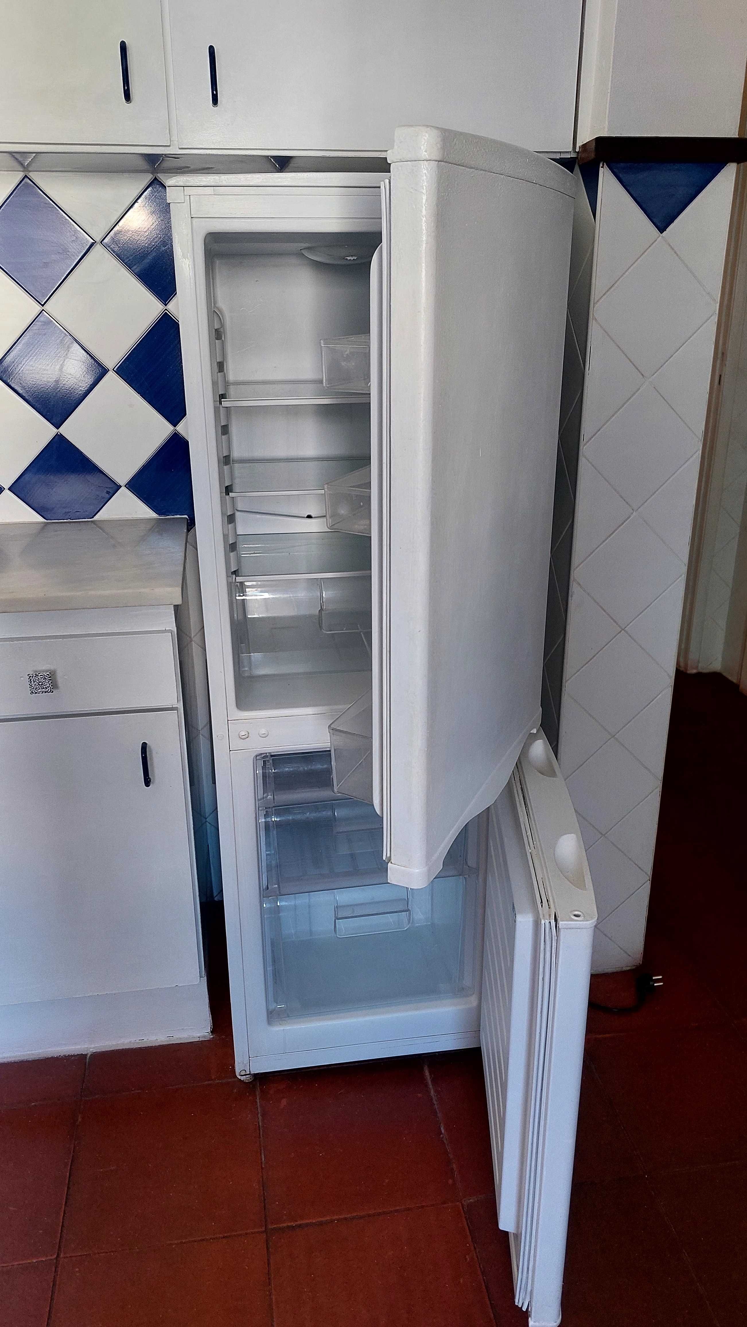 Frigorífico  em Santarém