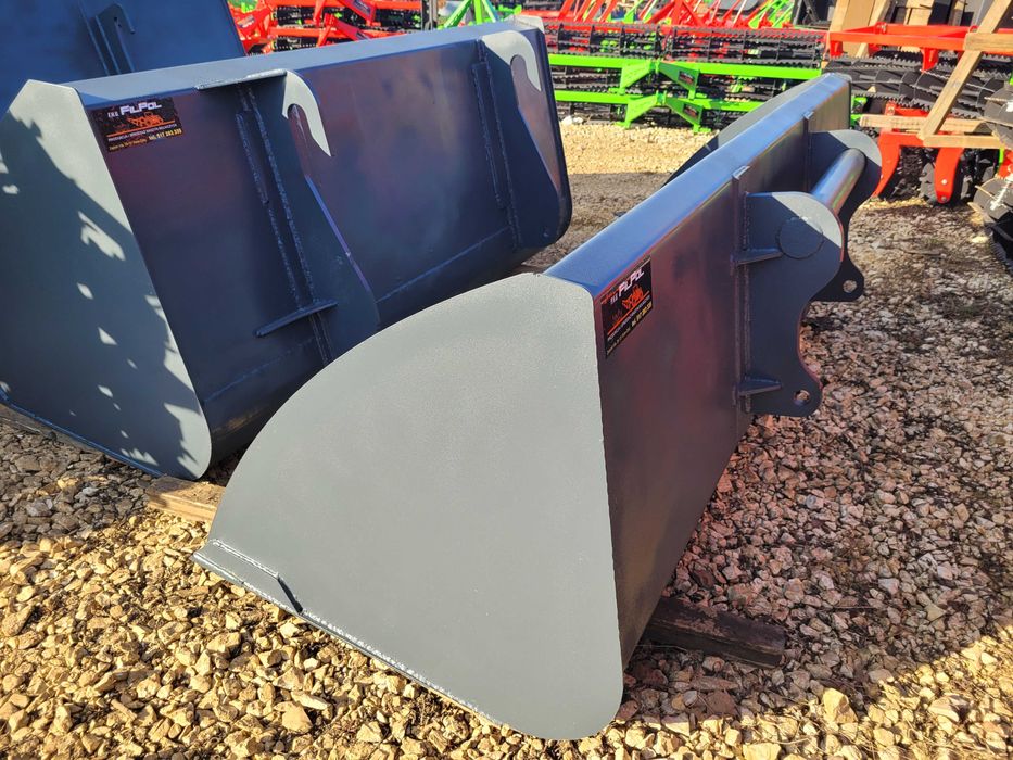 Łyżka/ łycha objętościowa do zboża do Tura ciągnika/ ładowarki DOWÓZ