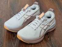 Оригінал 100%  жіночі кросівки asics gel kayano 32 euro 39