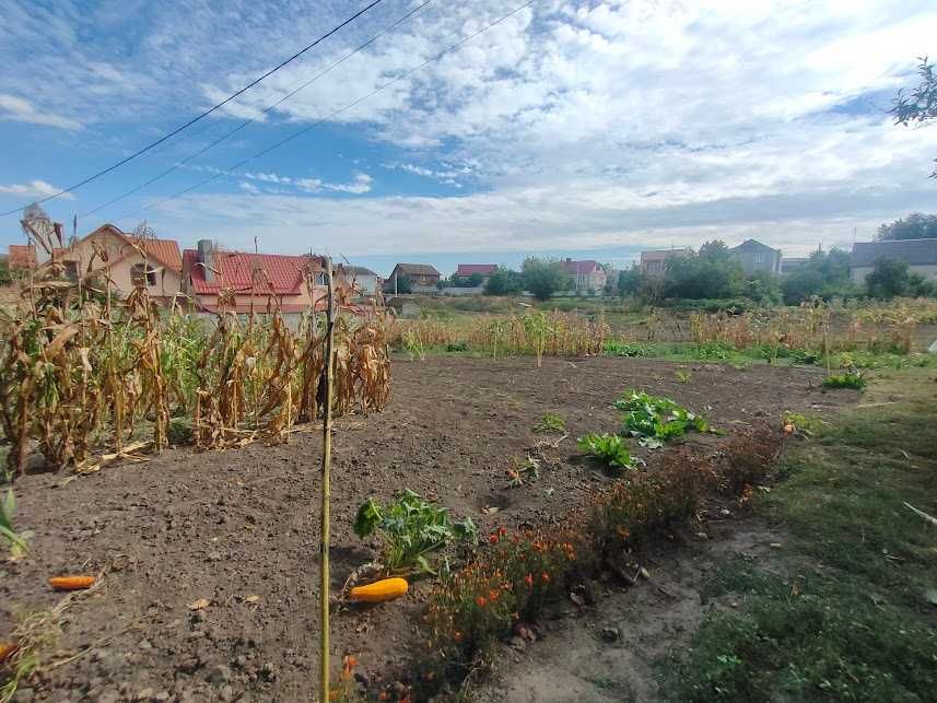 Земельна ділянка для будівництва в зручному районі