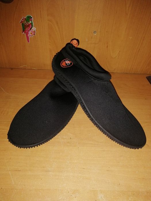 Аквашузы Grivit. Обувь для плаванья. Тапочки для плаванья. Коралки 42