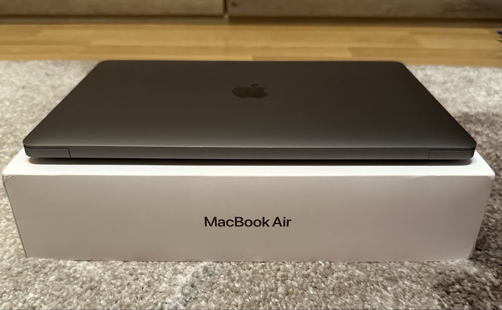 Macbook Air M1 8/512GB/ Space Grey (відмінний стан)