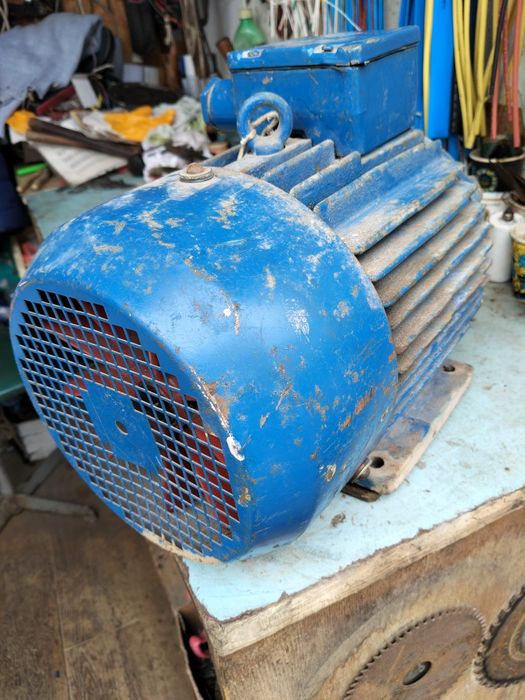 Электродвигатель 4квт 950 об.