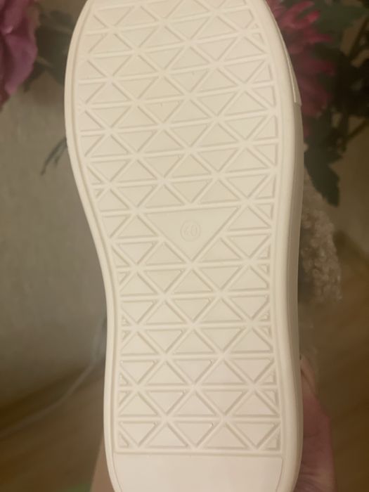 Зимние кеды , натуральный замш новые