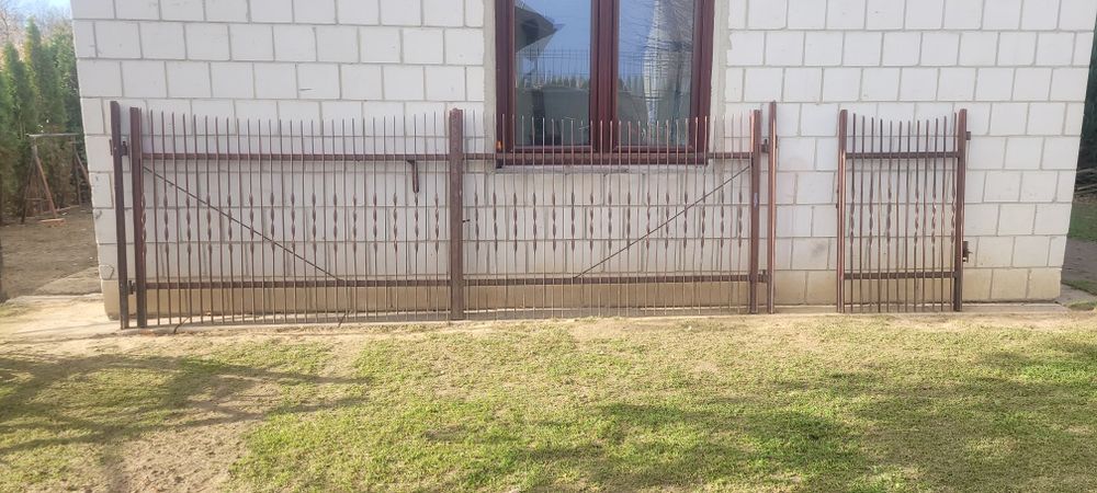 Przęsła ogrodzeniowe