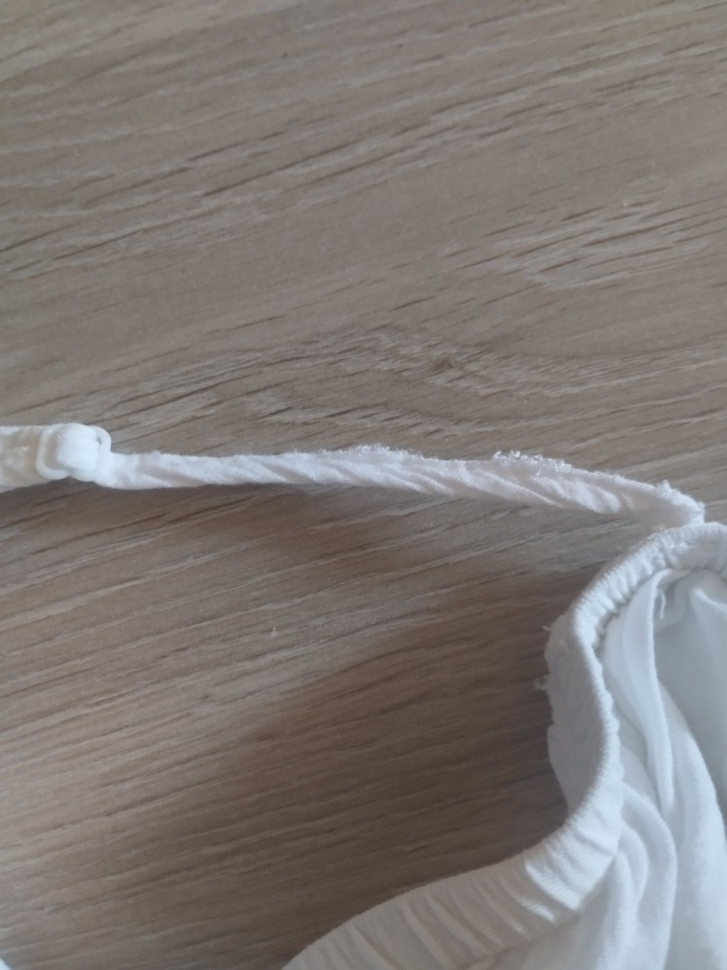 Elegancka biała bluzka hiszpanka z długim rękawem cienka 100% wiskoza