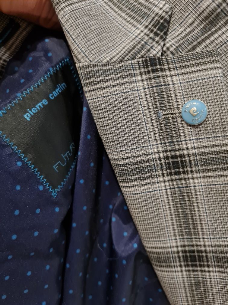Nowoczesny Garnitur w kratkę Pierre Cardin r50