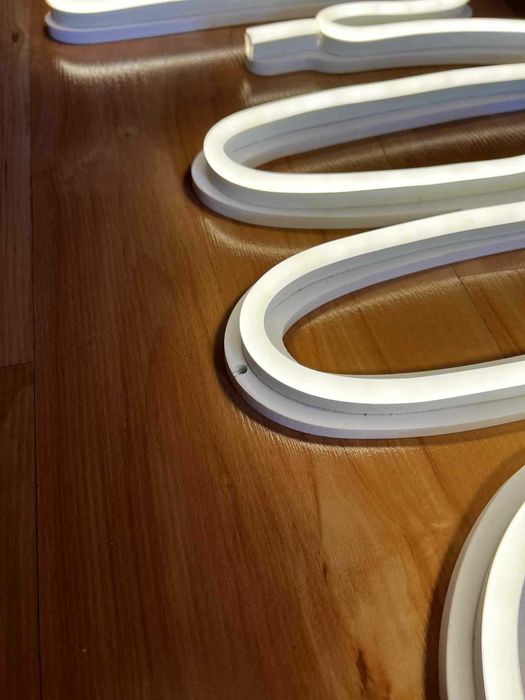 Neon ledowy napis Miłość led wiszący ślub wesele ciepły biały sprzedam