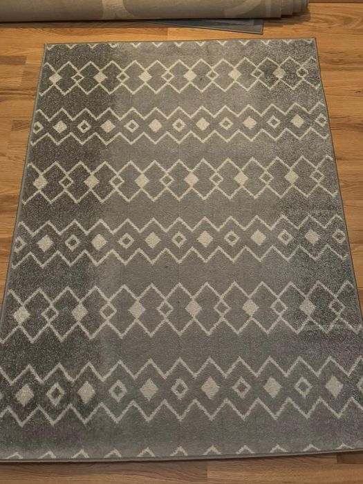 Dywanik szary 185x133