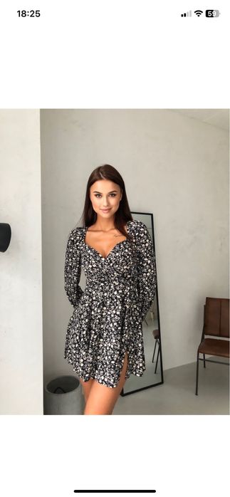 Сукня, плаття.