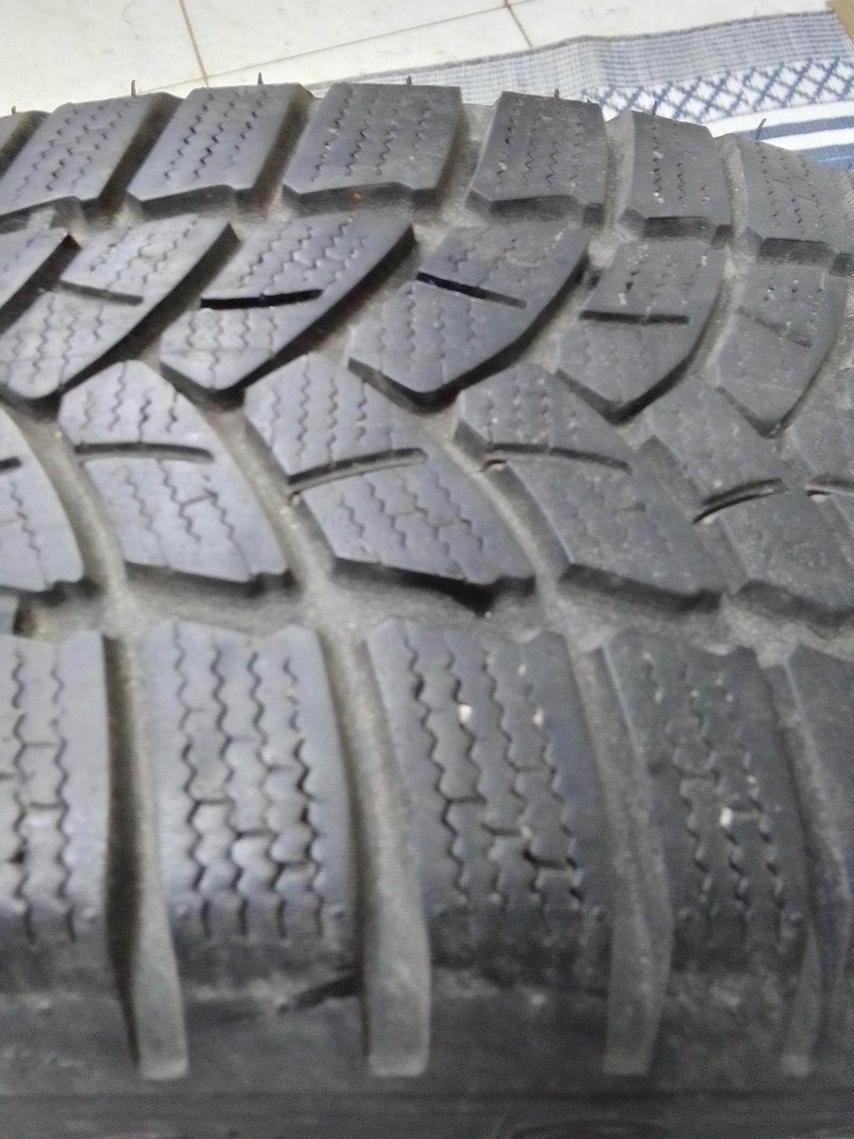 Opona zimowa 205/55r16 FIRESTONE 6mm