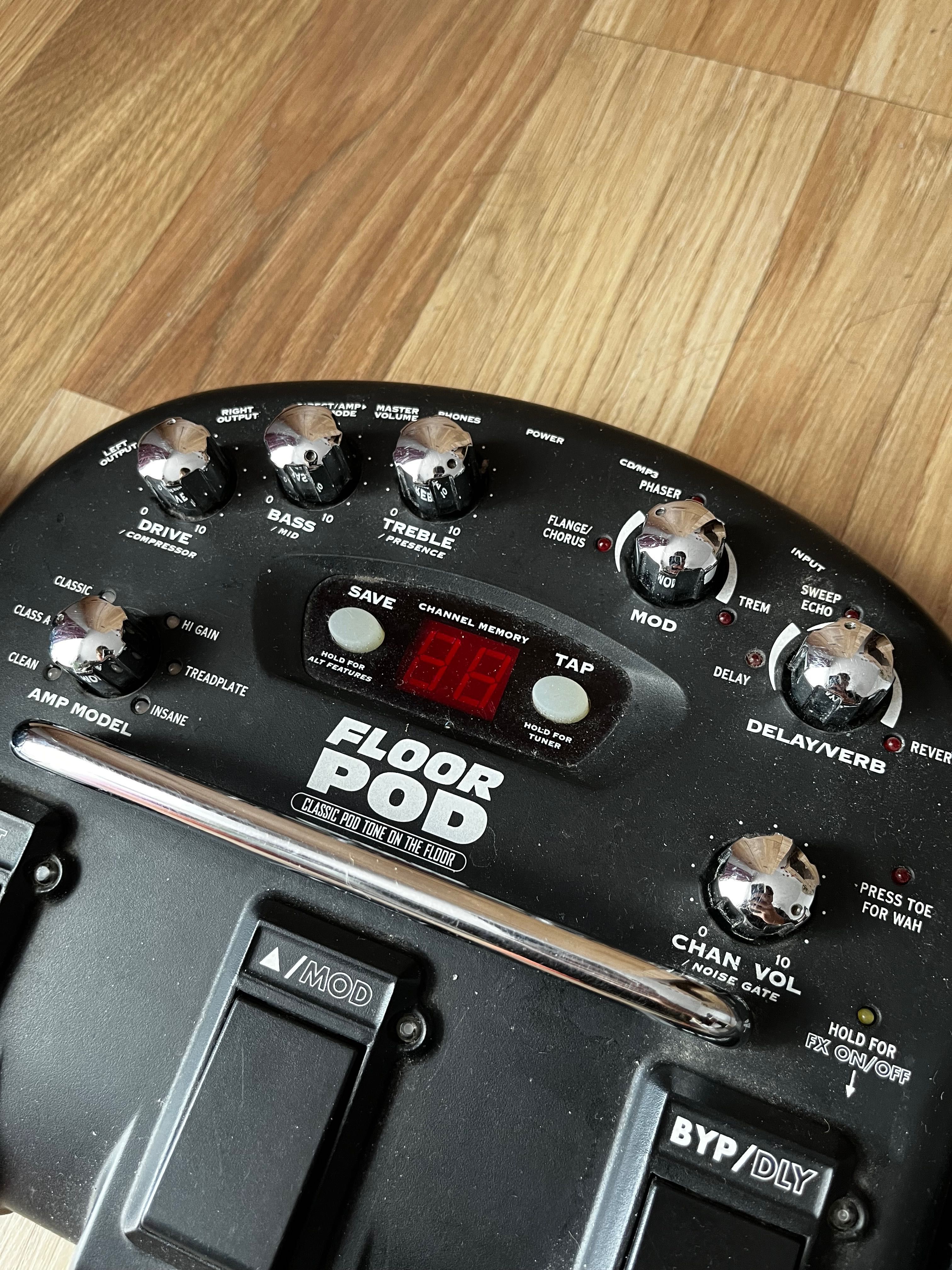 Multiefekf gitarowy Floor Pod