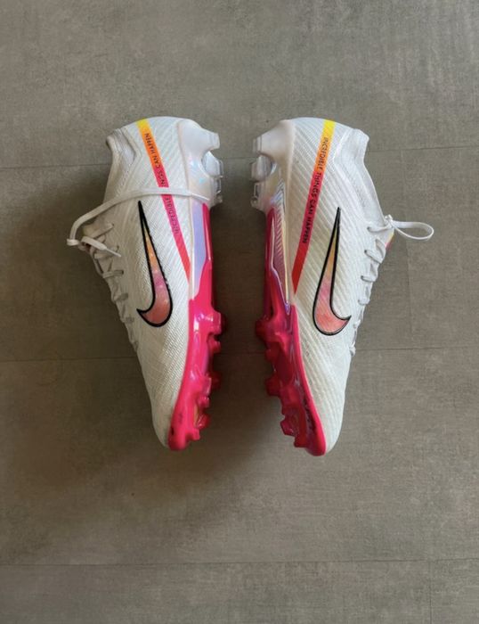 Chuteiras Nike Mercurial