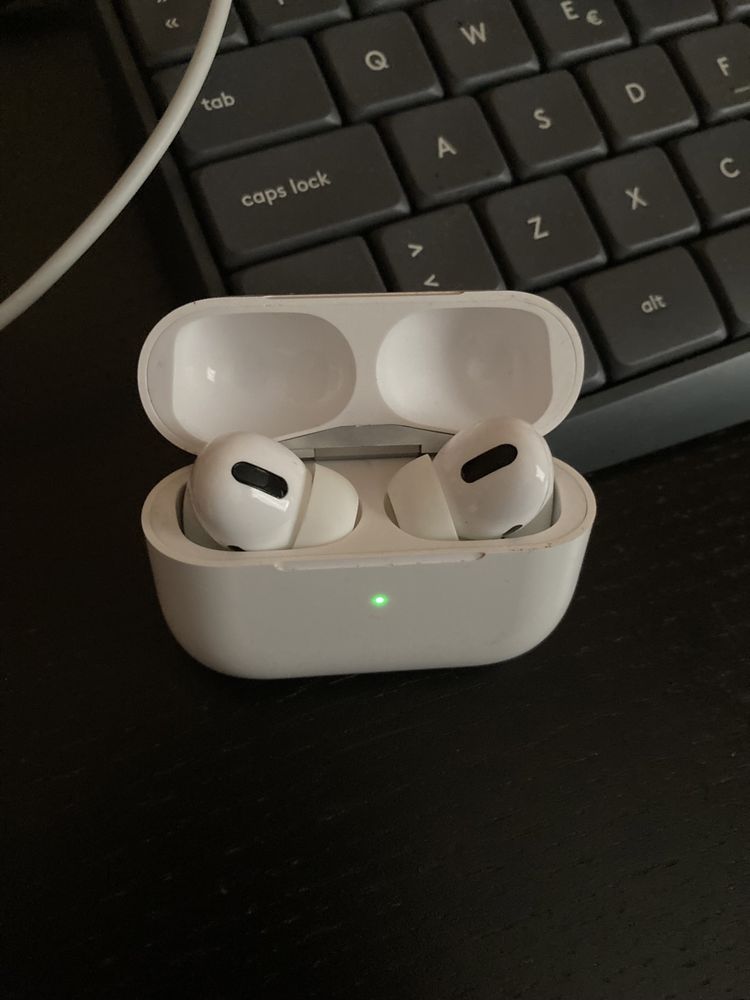 Airpods prox 1.