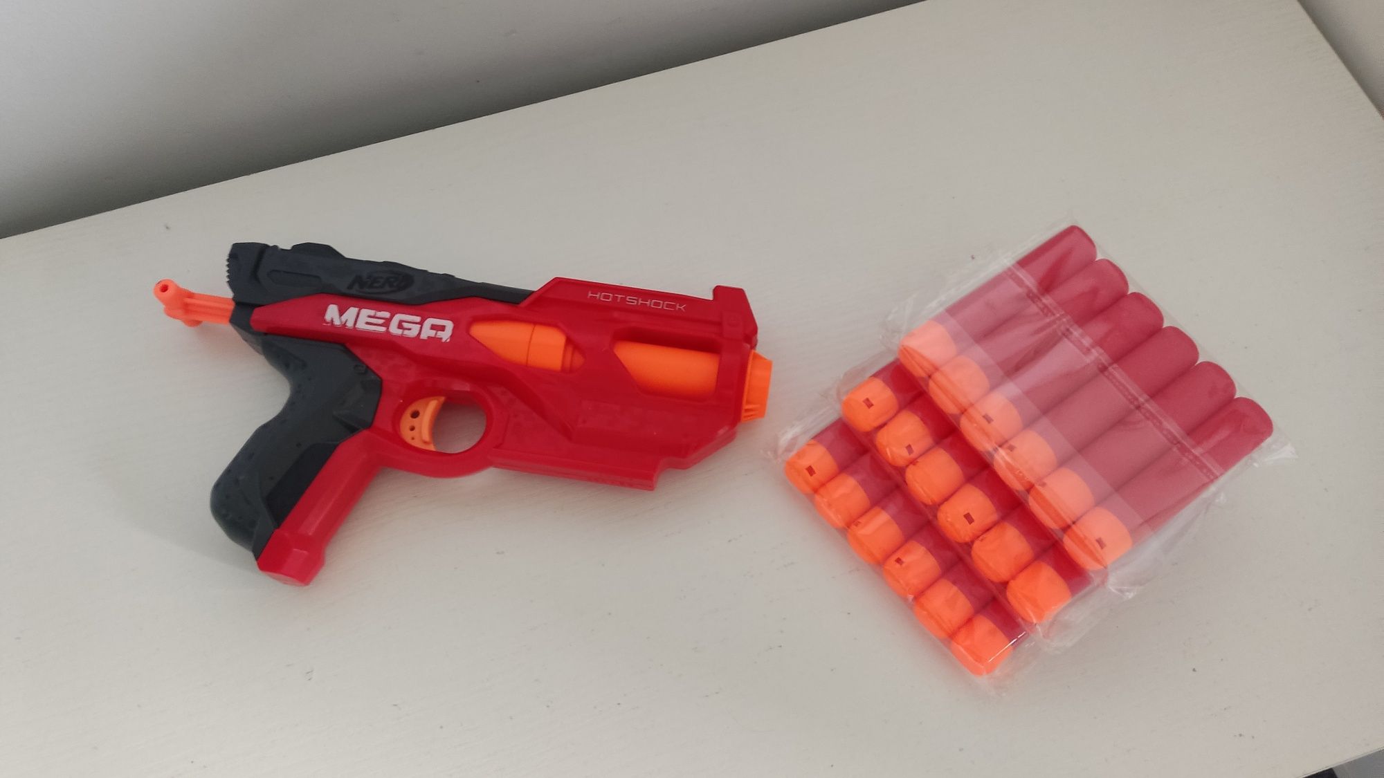 Hasbro Nerf N-strike Mega Hotshoc k 18 strzałek