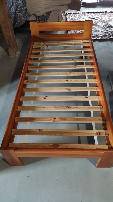 Łóżko z materacem ENYO JANPOL 90x190