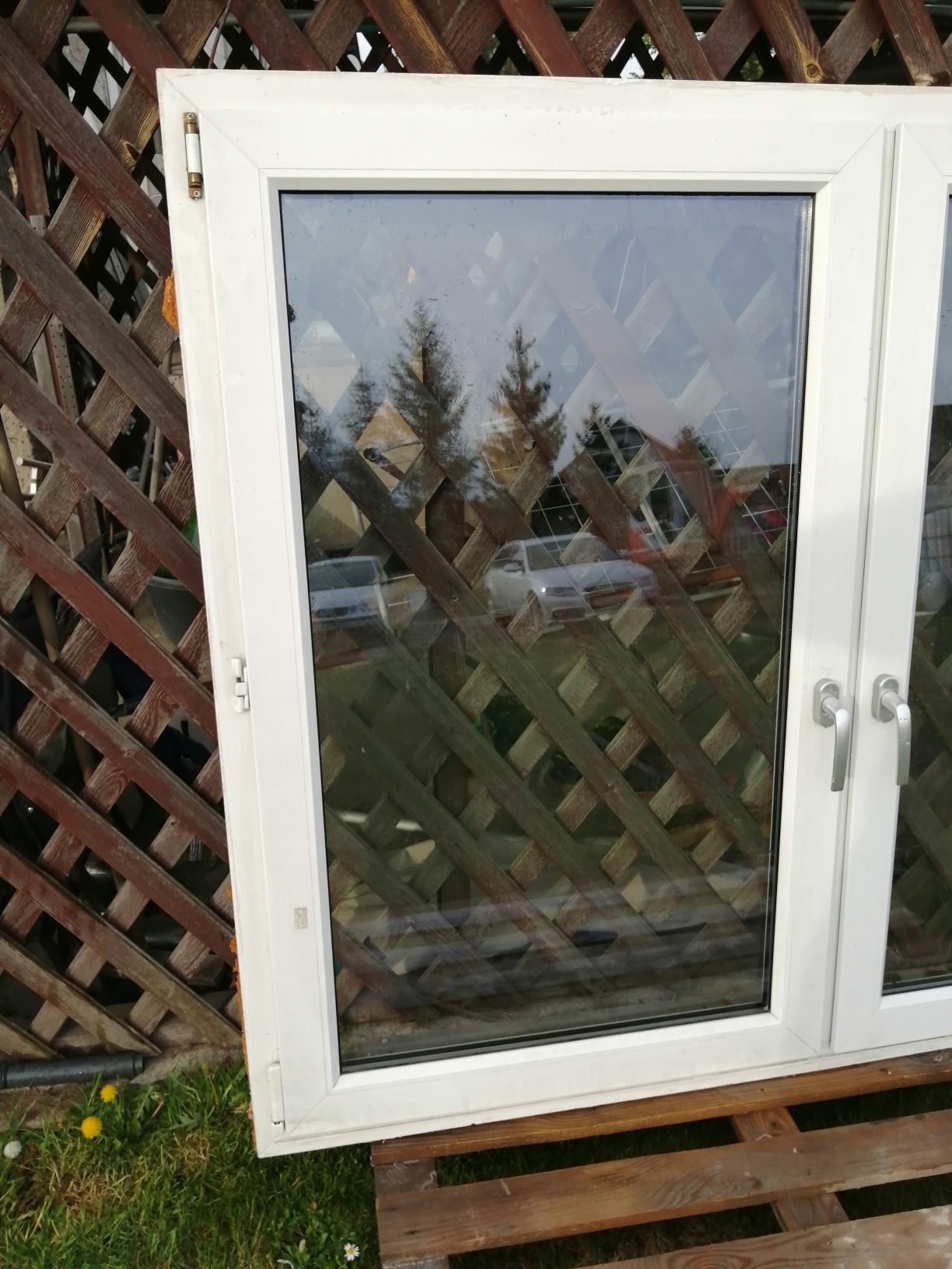 Okno 2-szybowe dwuskrzydłowe białe PCV 175x 142 cm z demontażu