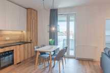 Partynice|43 m²|2 pokoje|balkon|klimatyzacja|garaż