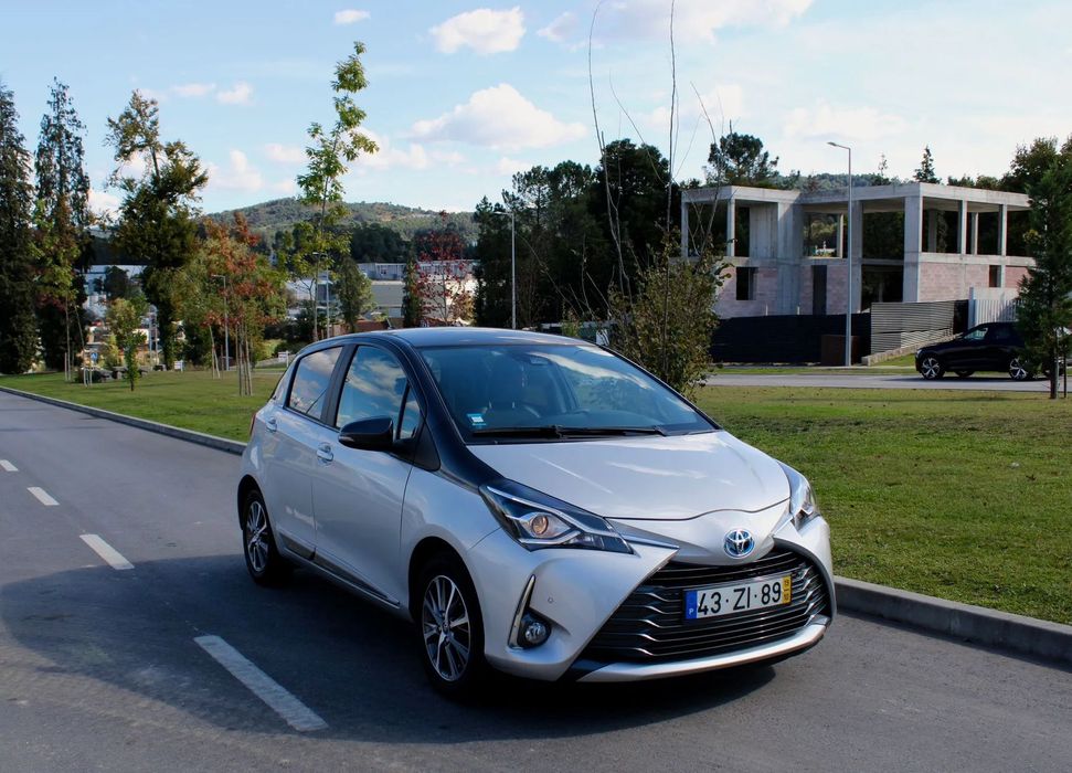 Toyota Yaris 1.5 HSD 20 Anos