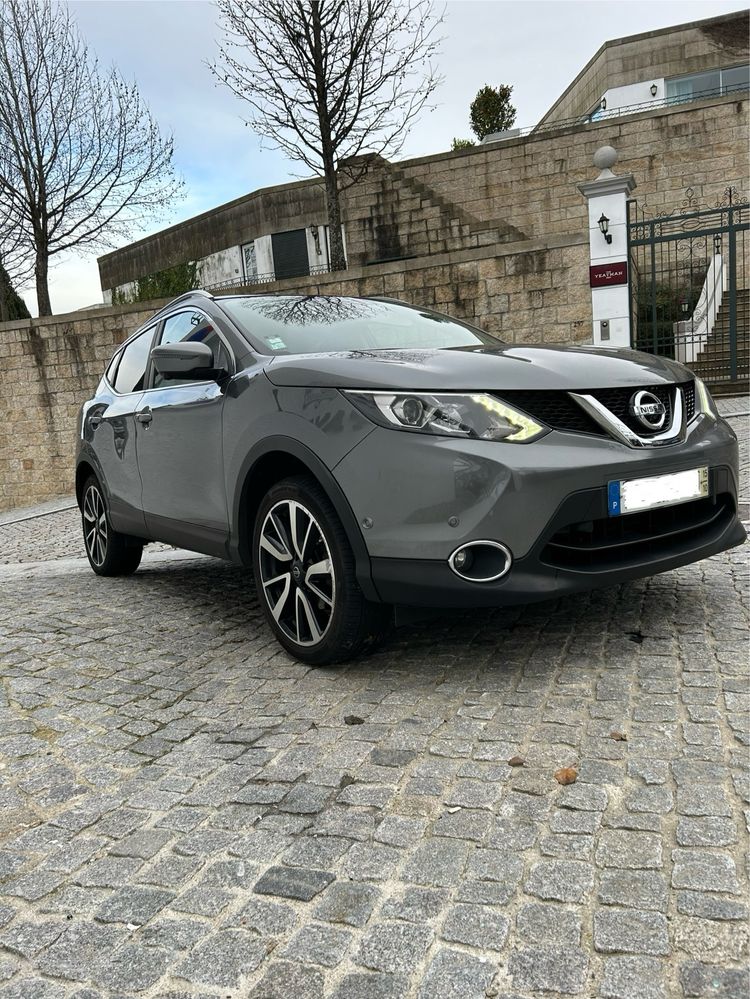 Nissan Qashqai 1.5 dCi Tekna Premium Pele